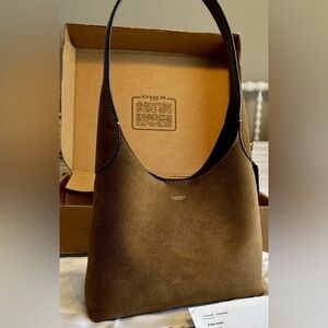 Coach Brown Leather Shoulder Bag🍞🍞